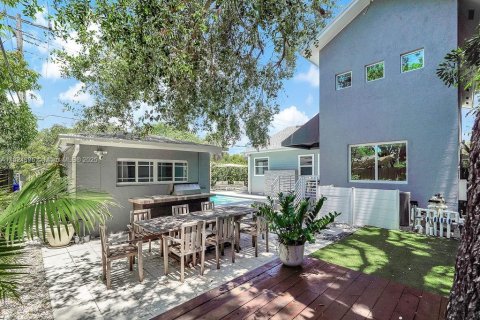 Villa ou maison à louer à Miami, Floride: 4 chambres, 226.5 m2 № 1981643 - photo 30
