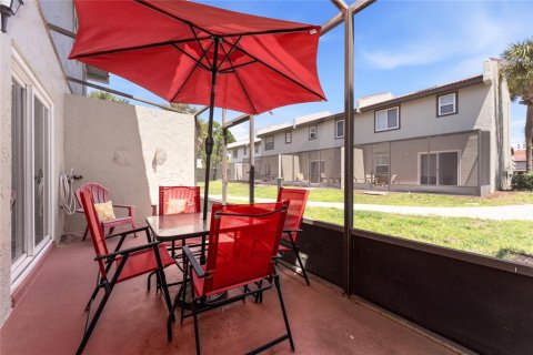 Adosado en venta en Kissimmee, Florida, 2 dormitorios, 97.73 m2 № 2166562 - foto 23