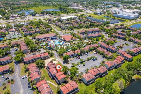 Adosado en venta en Kissimmee, Florida, 2 dormitorios, 97.73 m2 № 2166562 - foto 27