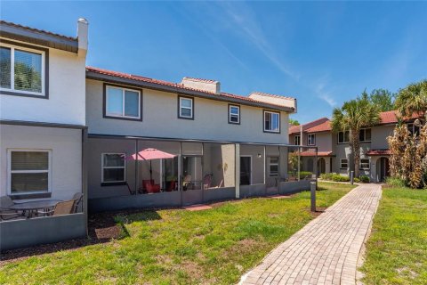 Adosado en venta en Kissimmee, Florida, 2 dormitorios, 97.73 m2 № 2166562 - foto 21