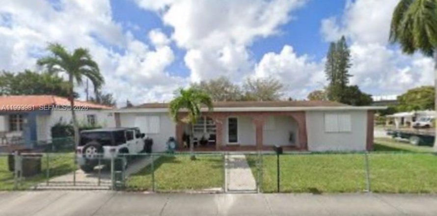 Дом в Хайалиа, Флорида 3 спальни, 143.07м2 № 2058484