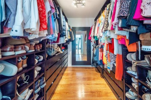 Villa ou maison à vendre à Doral, Floride: 4 chambres, 248.51 m2 № 2036207 - photo 27