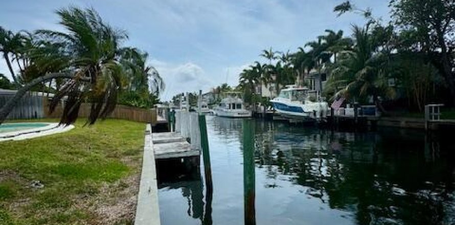 Casa en Lighthouse Point, Florida 2 dormitorios, 113.99 m2 № 1116813