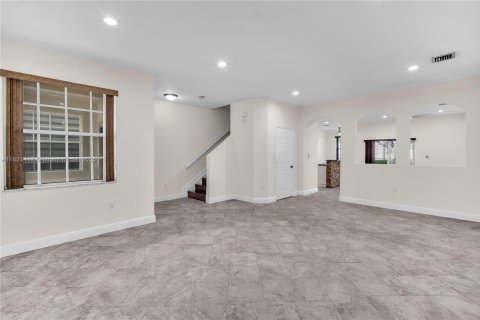 Condo in Miramar, Florida, 3 bedrooms  № 1781534 - photo 20