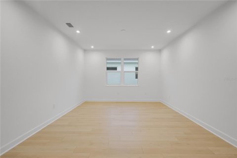 Villa ou maison à vendre à Tavares, Floride: 3 chambres, 257.9 m2 № 2230140 - photo 4