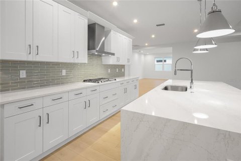 Villa ou maison à vendre à Tavares, Floride: 3 chambres, 257.9 m2 № 2230140 - photo 8