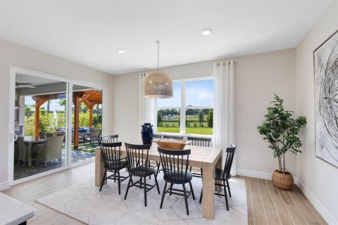 Casa en venta en Orlando, Florida, 5 dormitorios, 336.03 m2 № 1919243 - foto 19