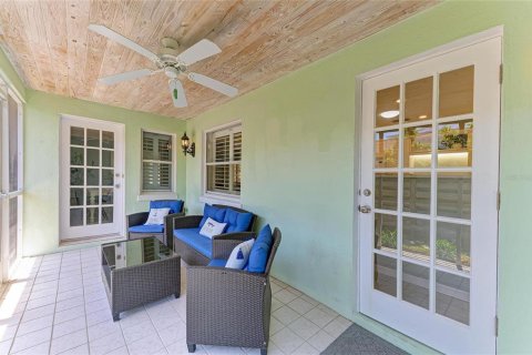 Villa ou maison à vendre à Sarasota, Floride: 3 chambres, 154.5 m2 № 1628949 - photo 13