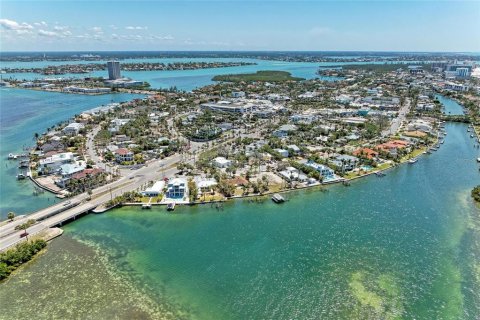 Villa ou maison à vendre à Sarasota, Floride: 3 chambres, 154.5 m2 № 1628949 - photo 10