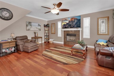 House in DeLand, Florida 5 bedrooms, 293.01 sq.m. № 1912638 - photo 16