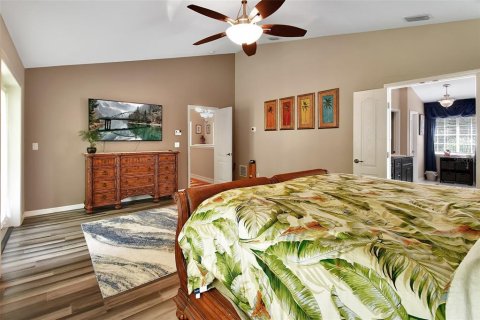 House in DeLand, Florida 5 bedrooms, 293.01 sq.m. № 1912638 - photo 29
