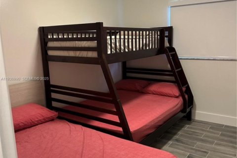 Купить виллу или дом в Форт Майерс, Флорида 3 спальни, 171.87м2, № 1990523 - фото 19