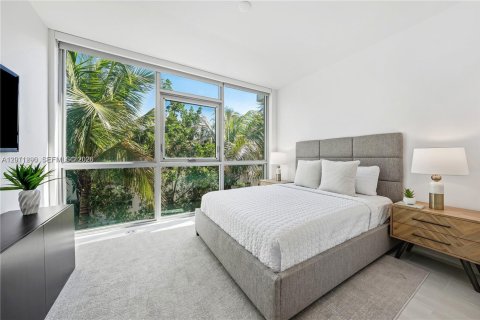 Condominio en alquiler en Bay Harbor Islands, Florida, 3 dormitorios № 2075170 - foto 18