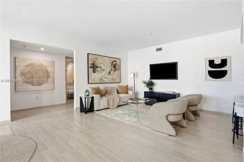 Condominio en alquiler en Bay Harbor Islands, Florida, 3 dormitorios № 2075170 - foto 4
