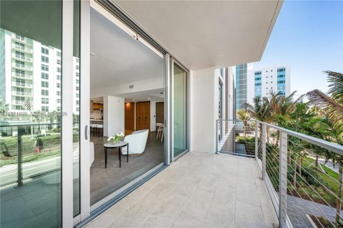 Condominio en alquiler en Bay Harbor Islands, Florida, 3 dormitorios № 2075170 - foto 20