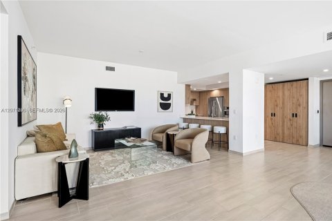 Condominio en alquiler en Bay Harbor Islands, Florida, 3 dormitorios № 2075170 - foto 10