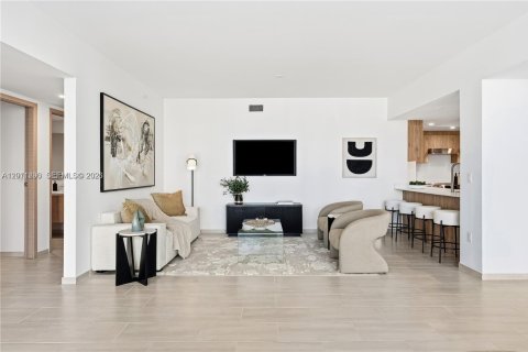 Condominio en alquiler en Bay Harbor Islands, Florida, 3 dormitorios № 2075170 - foto 3