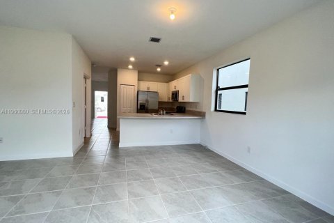 Townhouse in Homestead, Florida 3 bedrooms, 157.47 sq.m. № 2043124 - photo 7