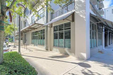 Купить кондоминиум в Форт-Лодердейл, Флорида 2 спальни, 140.47м2, № 1982249 - фото 2