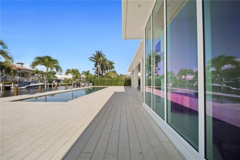 House in Fort Lauderdale, Florida 3 bedrooms, 249.91 sq.m. № 2255802 - photo 26