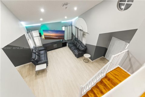 Casa en venta en Margate, Florida, 3 dormitorios, 174.66 m2 № 1976895 - foto 22