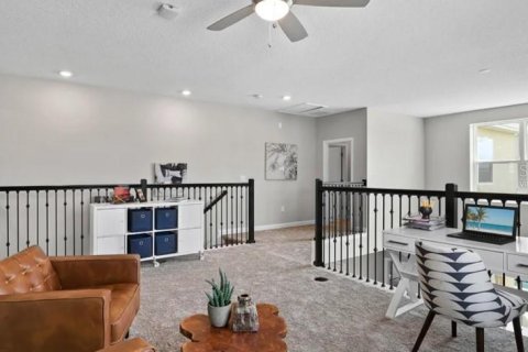 Casa en venta en Kissimmee, Florida, 5 dormitorios, 280.01 m2 № 1824229 - foto 6
