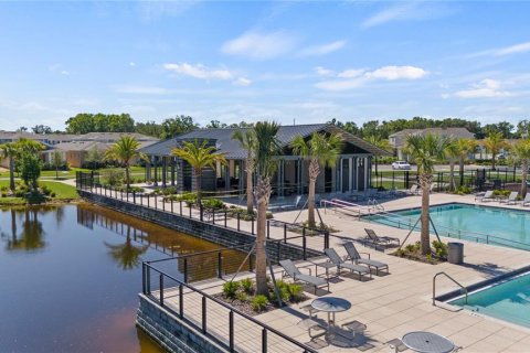 Casa en venta en Kissimmee, Florida, 5 dormitorios, 280.01 m2 № 1824229 - foto 22