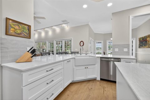 Casa en alquiler en Lutz, Florida, 5 dormitorios, 386.19 m2 № 1907792 - foto 20