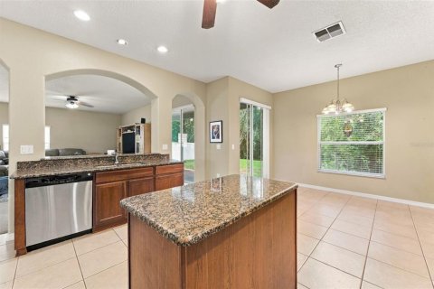 House in Hudson, Florida 6 bedrooms, 277.96 sq.m. № 2391594 - photo 20