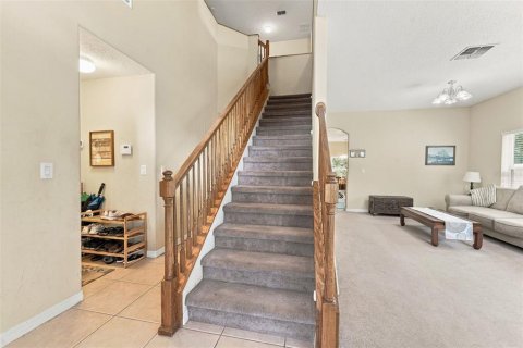 House in Hudson, Florida 6 bedrooms, 277.96 sq.m. № 2391594 - photo 5