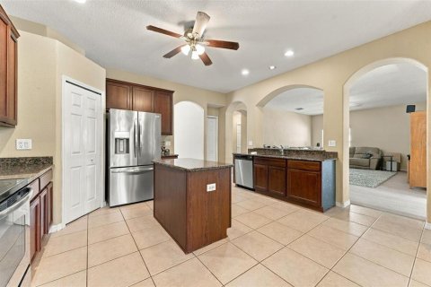 House in Hudson, Florida 6 bedrooms, 277.96 sq.m. № 2391594 - photo 17