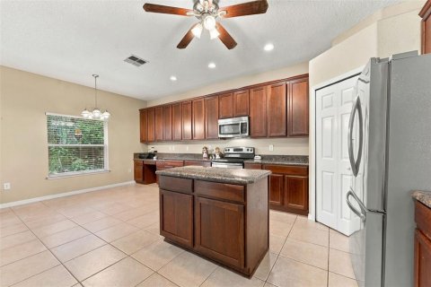 House in Hudson, Florida 6 bedrooms, 277.96 sq.m. № 2391594 - photo 18