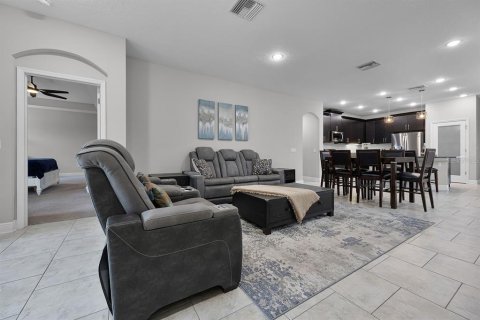House in Lakeland, Florida 4 bedrooms, 278.99 sq.m. № 1910802 - photo 20