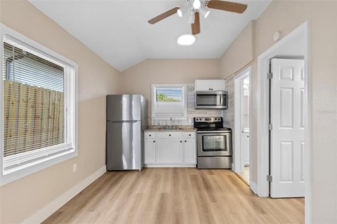 Appartement à louer à Tampa, Floride: 1 chambre, 41.81 m2 № 2377633 - photo 2