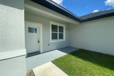House in Sebring, Florida 3 bedrooms, 137.03 sq.m. № 1394648 - photo 2