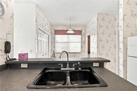 Adosado en venta en Largo, Florida, 4 dormitorios, 170.38 m2 № 2429090 - foto 18