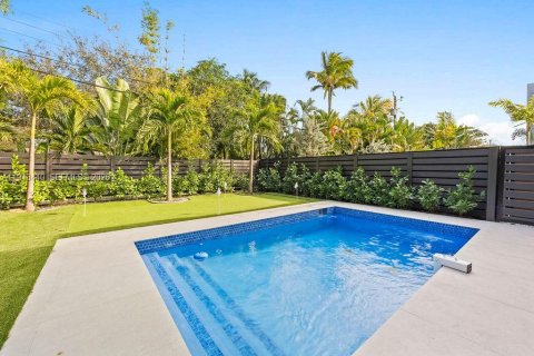 Adosado en venta en Fort Lauderdale, Florida, 4 dormitorios № 2000230 - foto 28