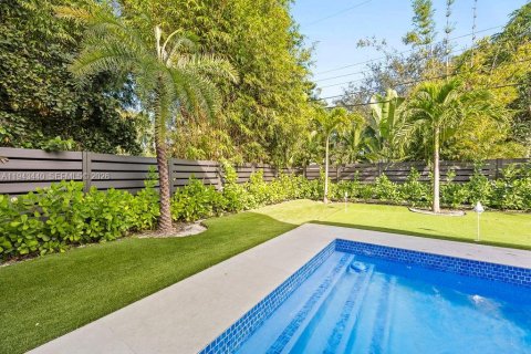 Adosado en venta en Fort Lauderdale, Florida, 4 dormitorios № 2000230 - foto 30