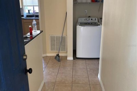 Condo in Sanford, Florida, 2 bedrooms № 2259270 - photo 5