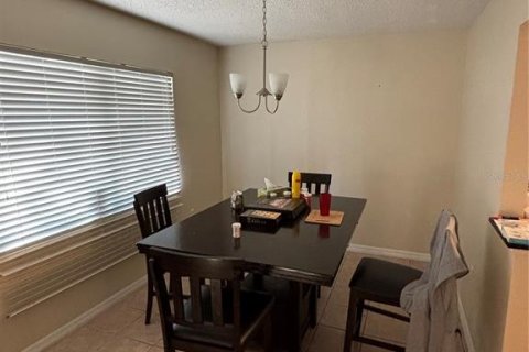 Condo in Sanford, Florida, 2 bedrooms № 2259270 - photo 9