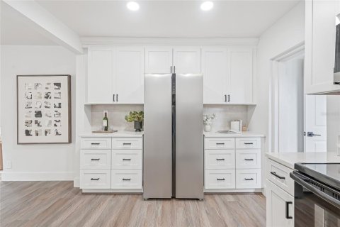 Casa en venta en Saint Petersburg, Florida, 3 dormitorios, 110.55 m2 № 2166923 - foto 11