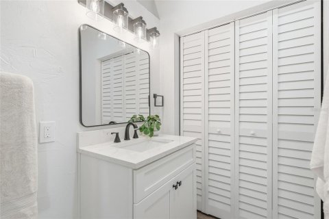 Casa en venta en Saint Petersburg, Florida, 3 dormitorios, 110.55 m2 № 2166923 - foto 24