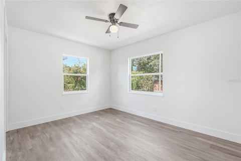 Casa en venta en Saint Petersburg, Florida, 3 dormitorios, 110.55 m2 № 2166923 - foto 13