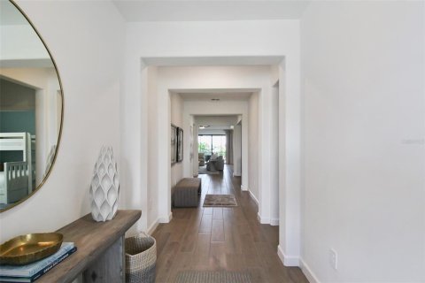 Villa ou maison à louer à Bradenton, Floride: 4 chambres, 253.07 m2 № 2298866 - photo 4