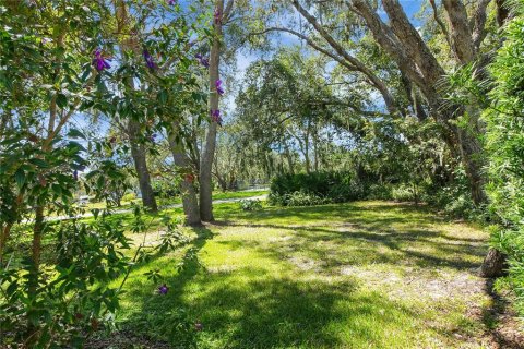 House in Leesburg, Florida 2 bedrooms, 109.81 sq.m. № 1905164 - photo 9