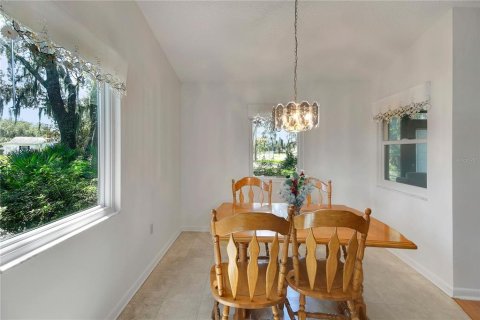 House in Leesburg, Florida 2 bedrooms, 109.81 sq.m. № 1905164 - photo 22