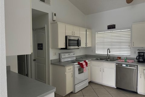 Casa en alquiler en Kissimmee, Florida, 3 dormitorios, 151.9 m2 № 1755071 - foto 16