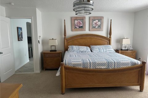 Casa en alquiler en Kissimmee, Florida, 3 dormitorios, 151.9 m2 № 1755071 - foto 11