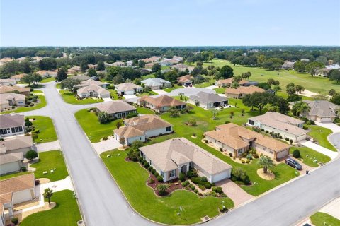 Casa en venta en Summerfield, Florida, 2 dormitorios, 197.88 m2 № 1906140 - foto 3