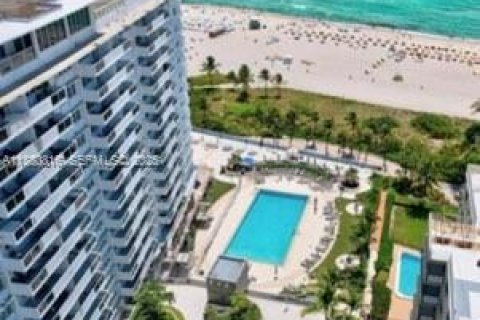 Condo in Miami Beach, Florida, 1 bedroom № 2054184